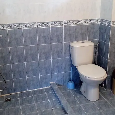 Къщи За Гости 